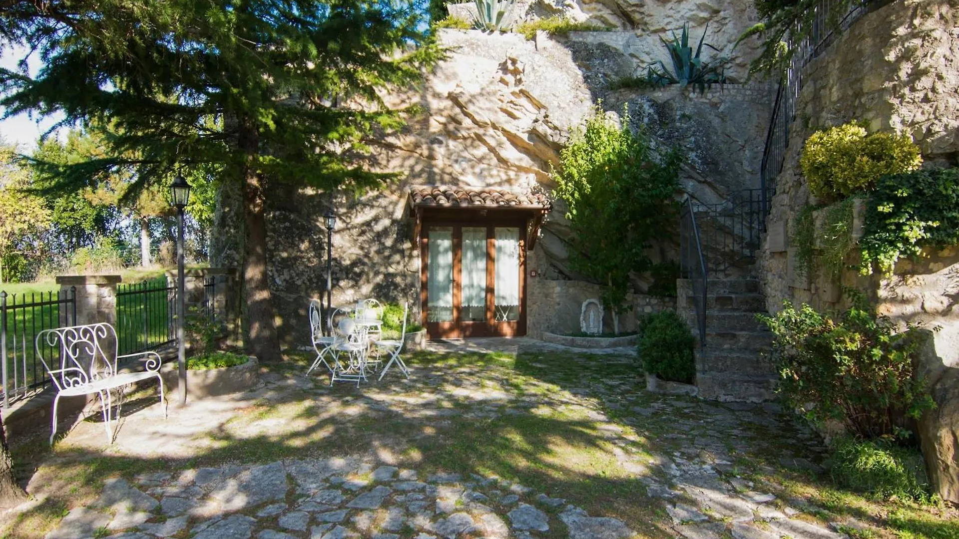 Appealing Apartment In Petrella Guidi With Near Centre